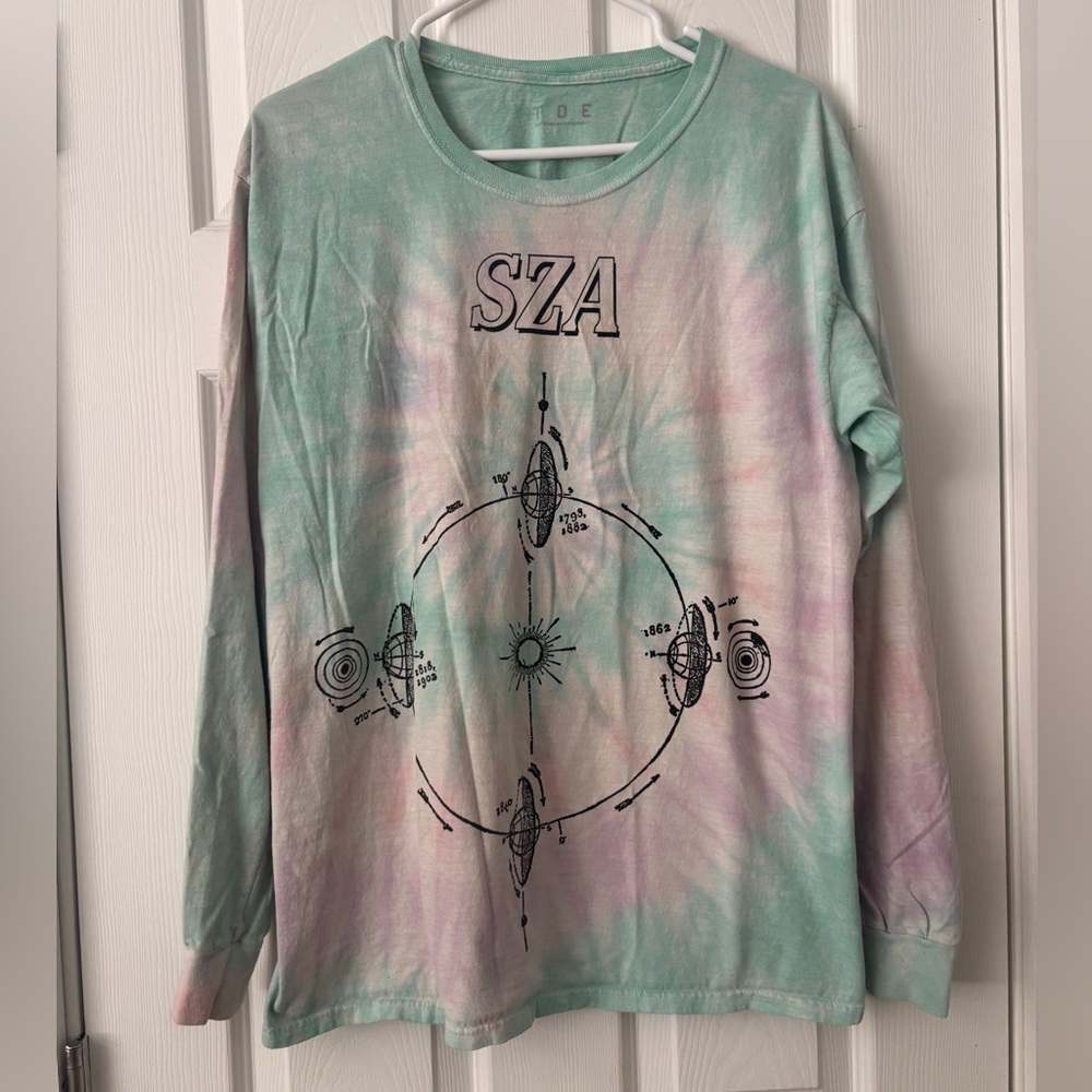 Sza x tde Still Love Shirt - Picture 2 of 7
